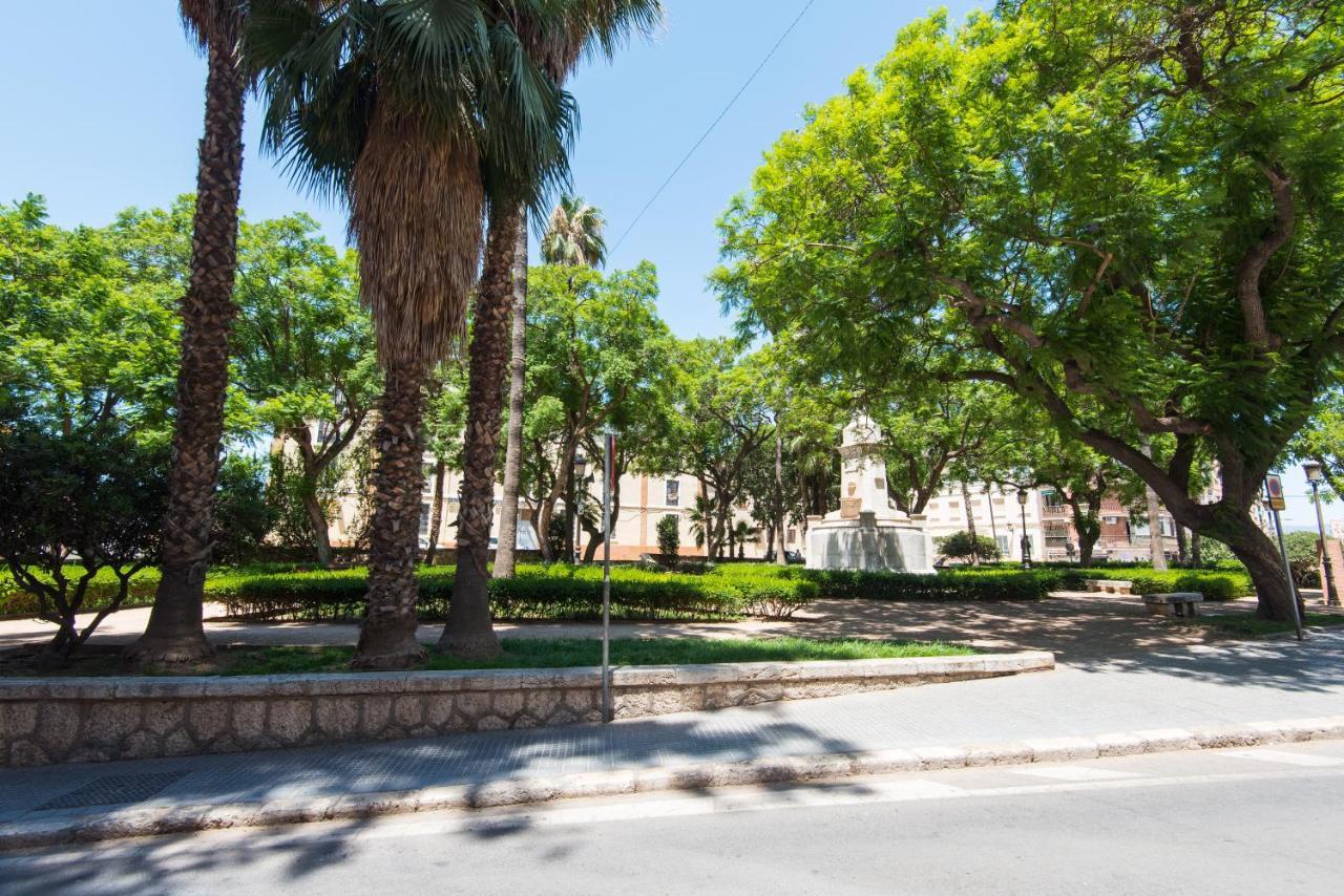 Center Apartment 2Bed 2B Aircon Wif And Parking Free Malaga Exterior photo