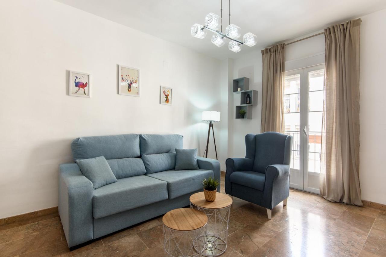 Center Apartment 2Bed 2B Aircon Wif And Parking Free Malaga Exterior photo