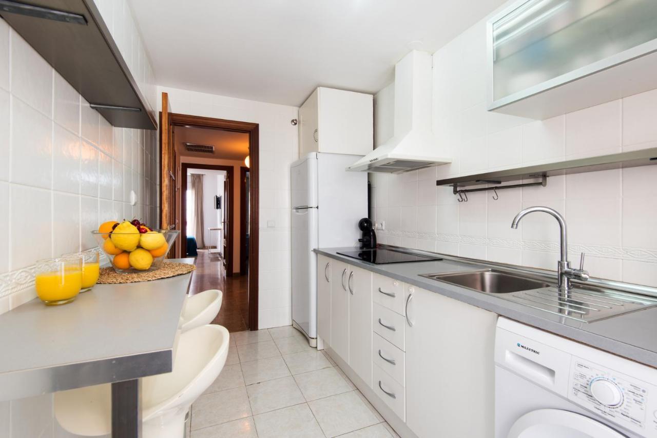 Center Apartment 2Bed 2B Aircon Wif And Parking Free Malaga Exterior photo